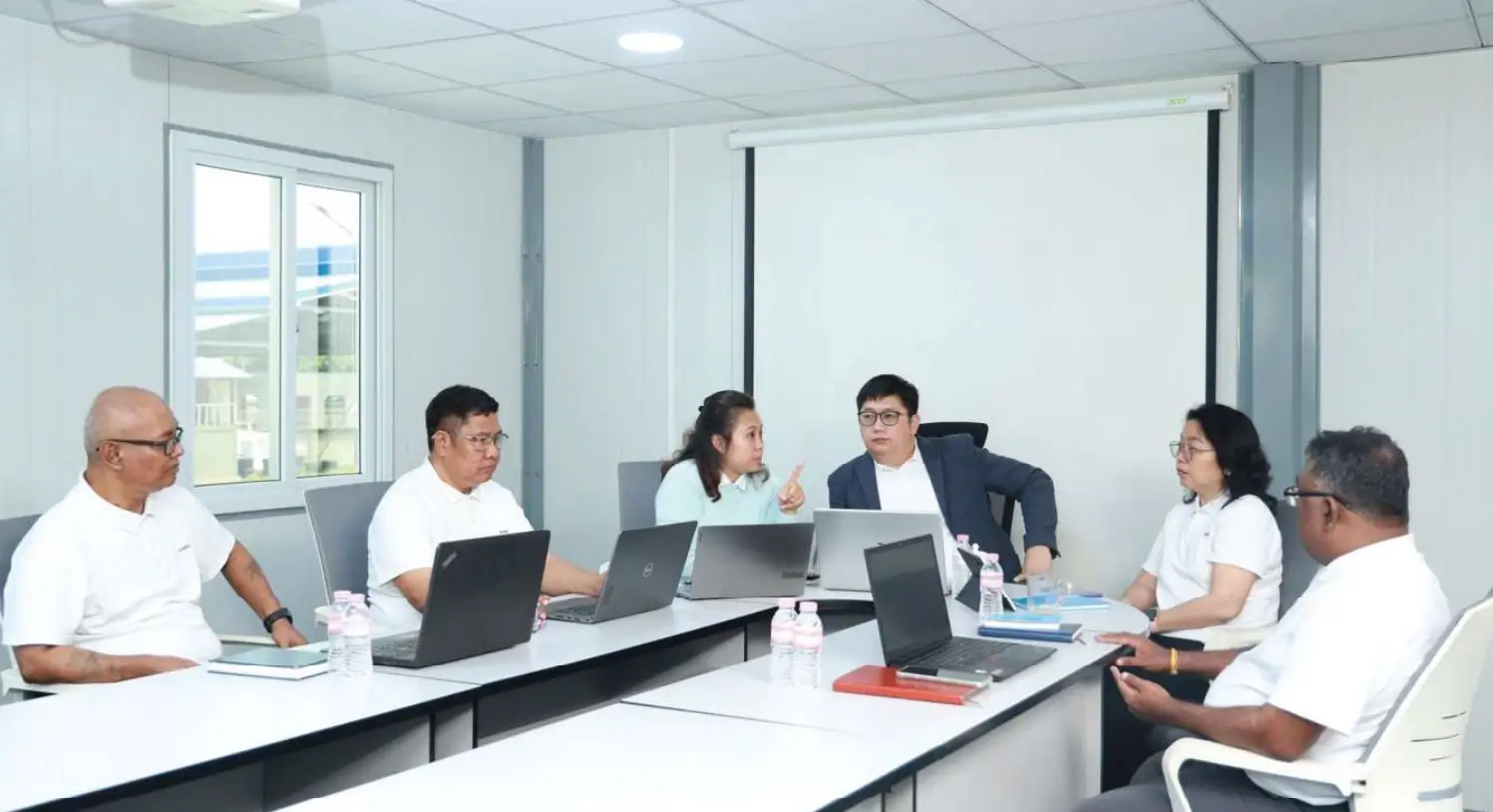 Green logistics solutions for a greener future